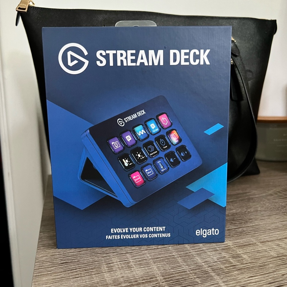 Brand new elgato stream deck for PC. Never been set up.